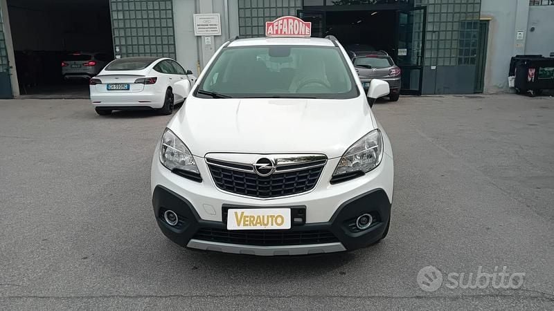 Usata Opel Mokka Cosmo 136 CV (100 kW) 2016 Bianco SUV