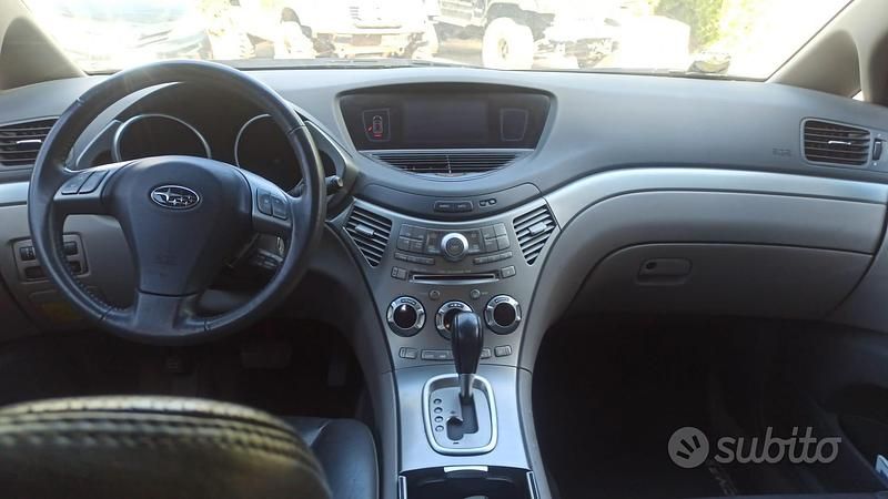 Usata Subaru Tribeca 230 CV (169 kW) 2005 Grigio SUV