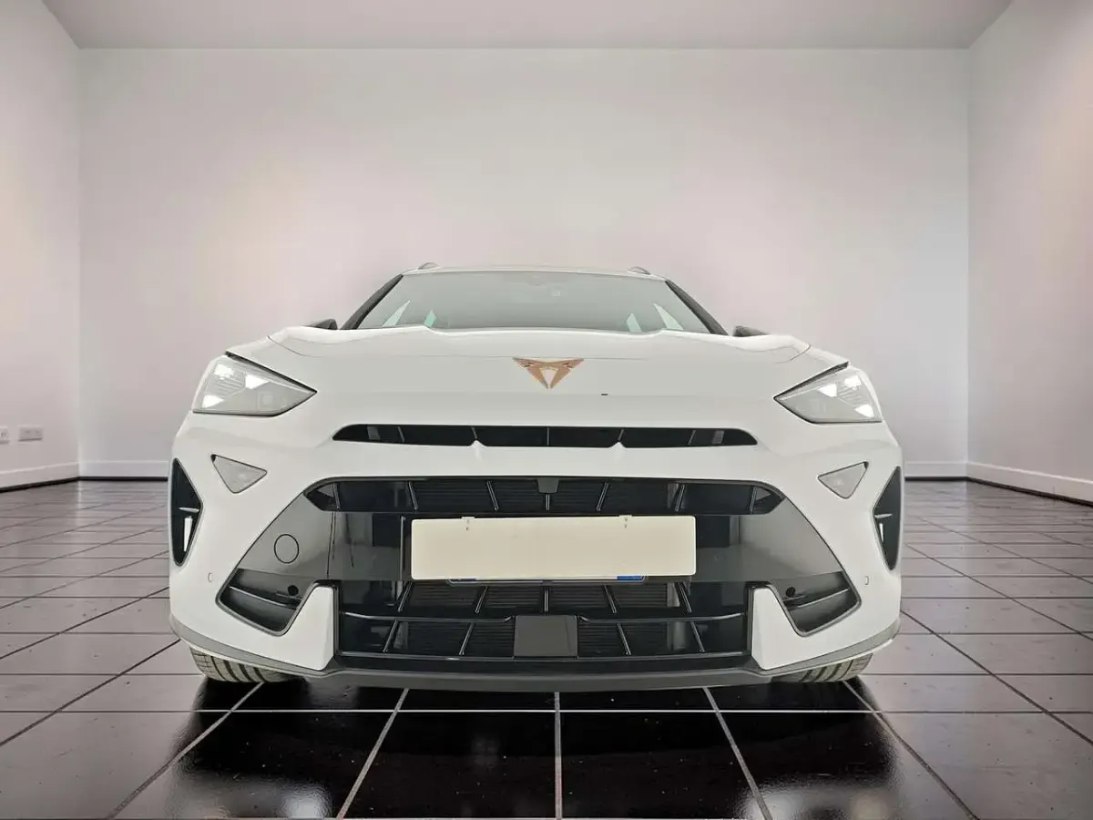 Usata Cupra Formentor 150 CV (110 kW) 2025 Glacial white SUV