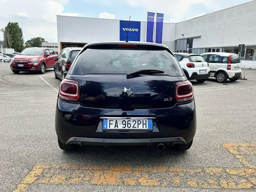 Usata DS Automobiles DS3 So Chic 110 CV (80 kW) 2015 Nero Berlina