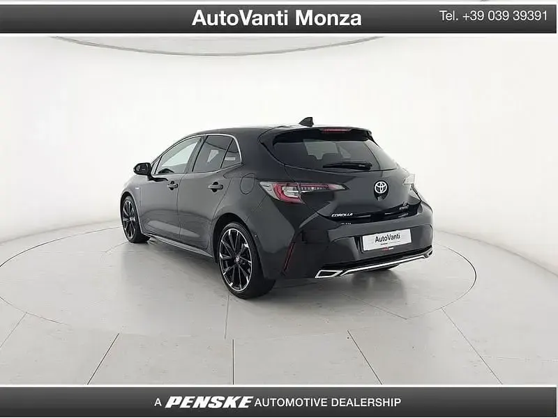 Usata Toyota Corolla Sport 184 CV (135 kW) 2021 Nero Utilitaria