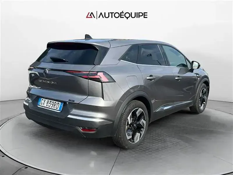 Usata Renault Symbioz Techno 145 CV (106 kW) 2024 Grigio scuro SUV