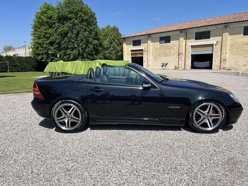 Usata Mercedes SLK230 193 CV (141 kW) 2000 Cabrio