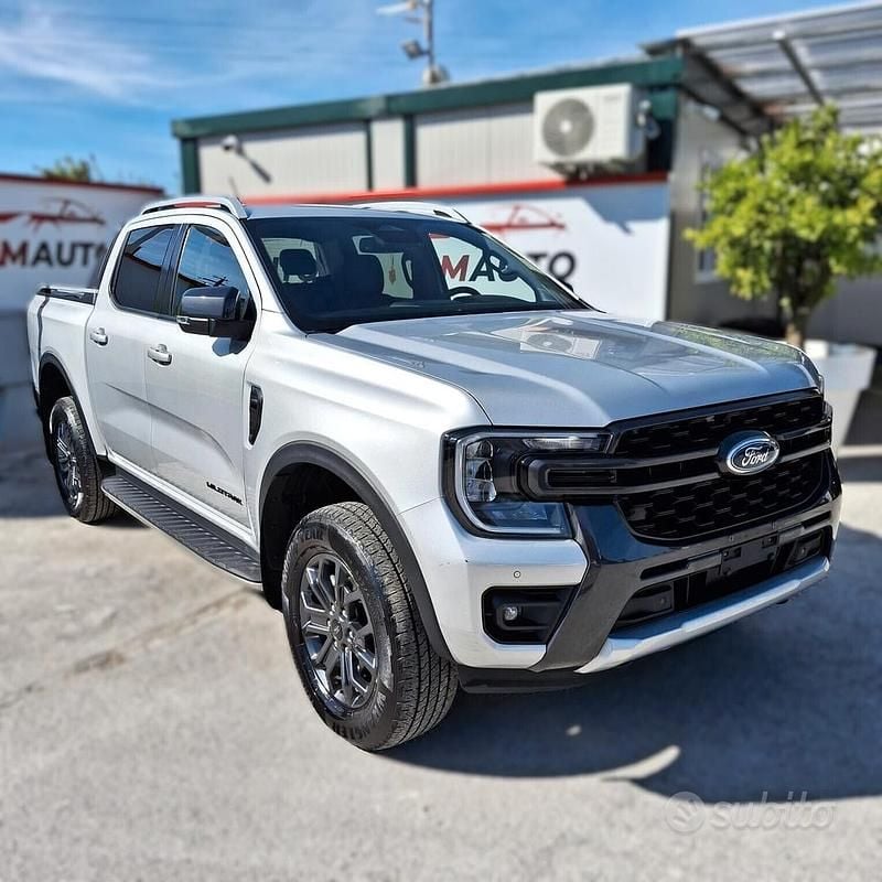 Usata Ford Ranger Wildtrack 241 CV (177 kW) 2023 Gray Pick-up