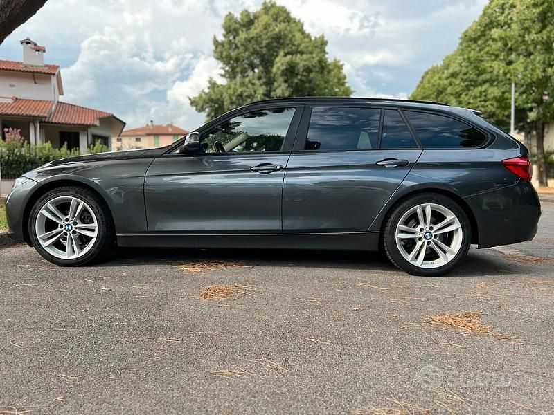 Usata BMW 316 Sport Line 116 CV (85 kW) 2016 Station wagon