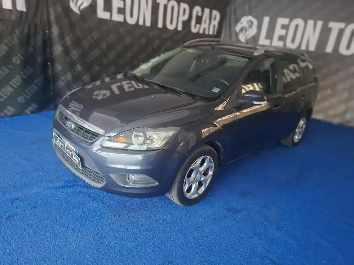 Usata Ford Focus 116 CV (85 kW) 2008 Grigio Station wagon
