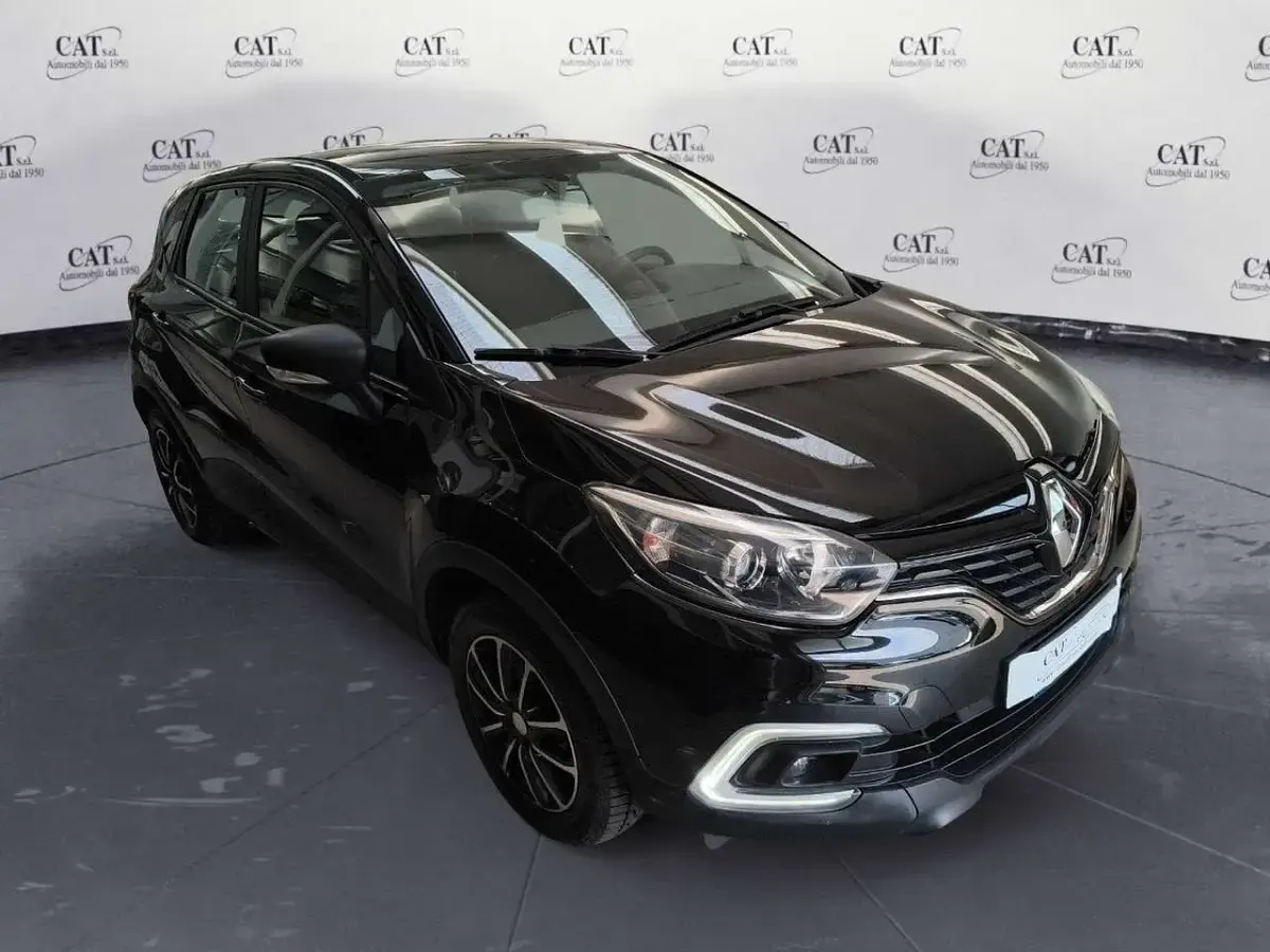 Usata Renault Captur 90 CV (66 kW) 2018 Nero SUV