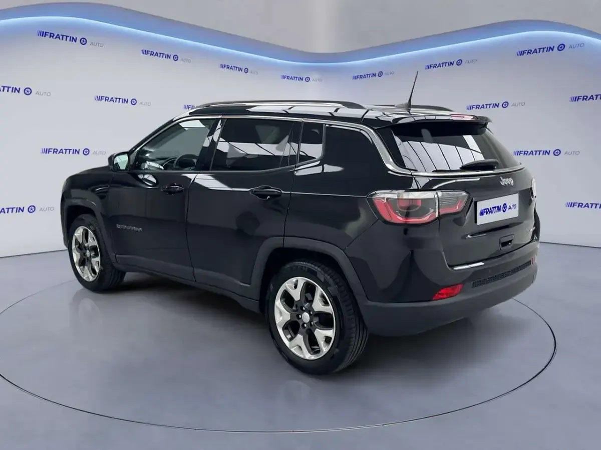 Usata Jeep Compass Limited 120 CV (88 kW) 2018 Nero SUV