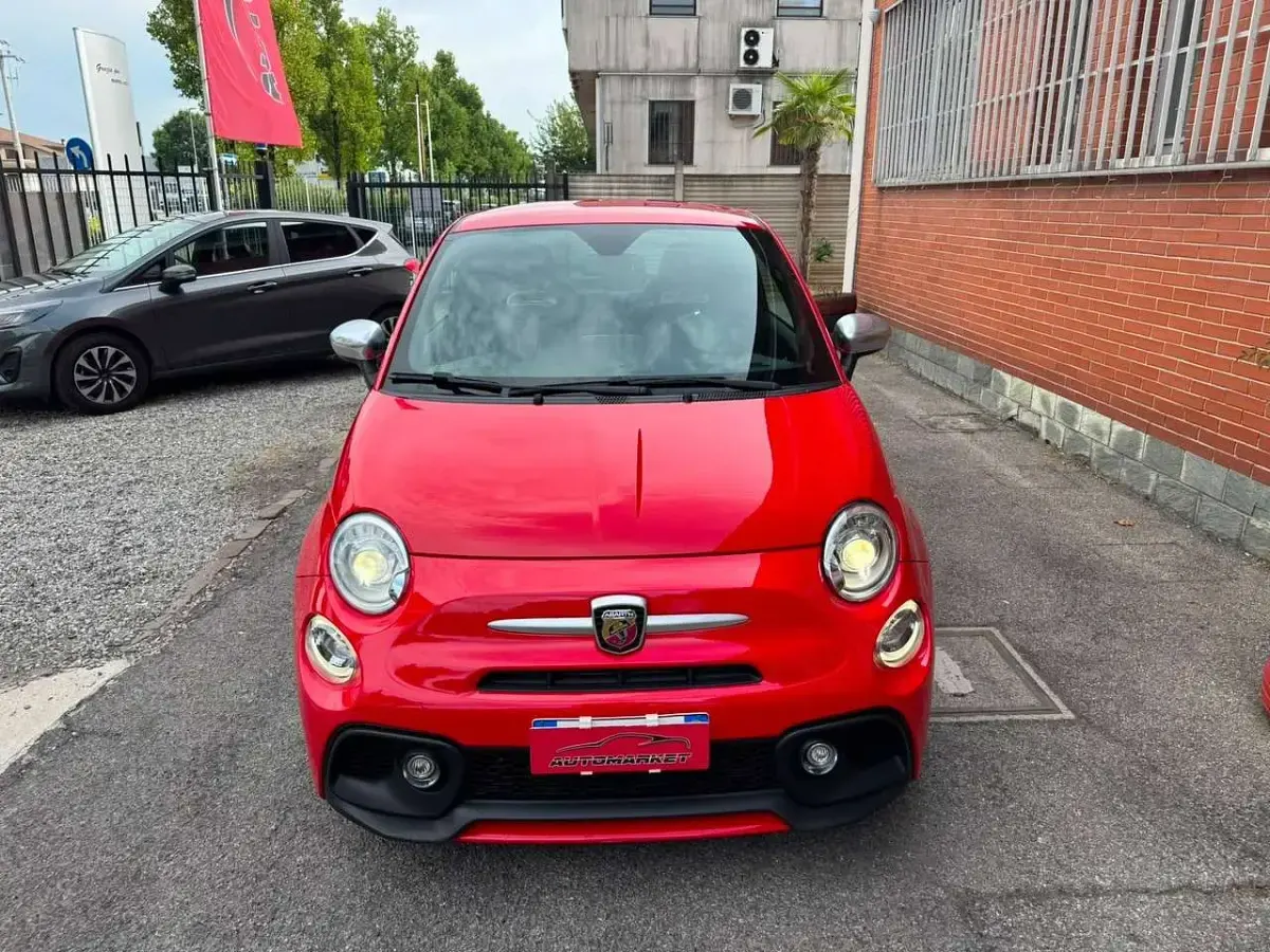 Usata Abarth 595 Turismo 165 CV (121 kW) 2018 Rosso Utilitaria