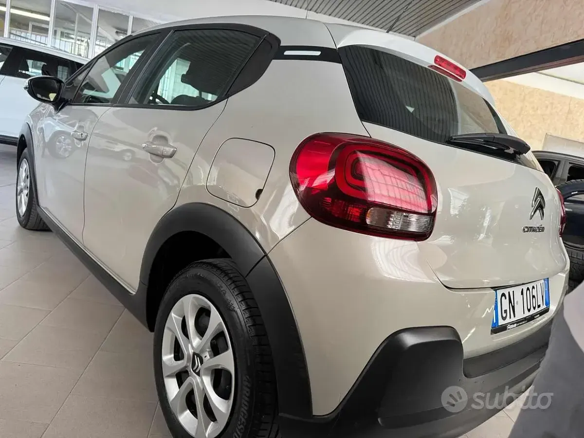 Usata Citroën C3 PureTech 82 CV (60 kW) 2023 Grigio Utilitaria