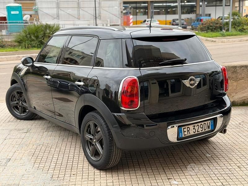 Usata Mini Cooper D Countryman 90 CV (66 kW) 2013 Nero SUV