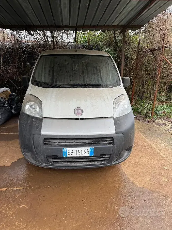 Usata Fiat Fiorino 75 CV (55 kW) 2010 Bianco Monovolume