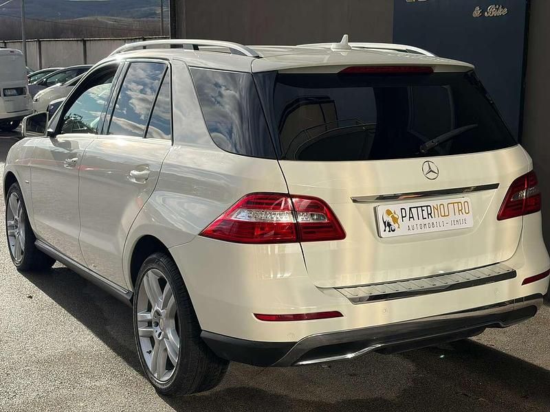 Begagnad Mercedes ML250 204 HK (150 kW) 2012 Vit SUV