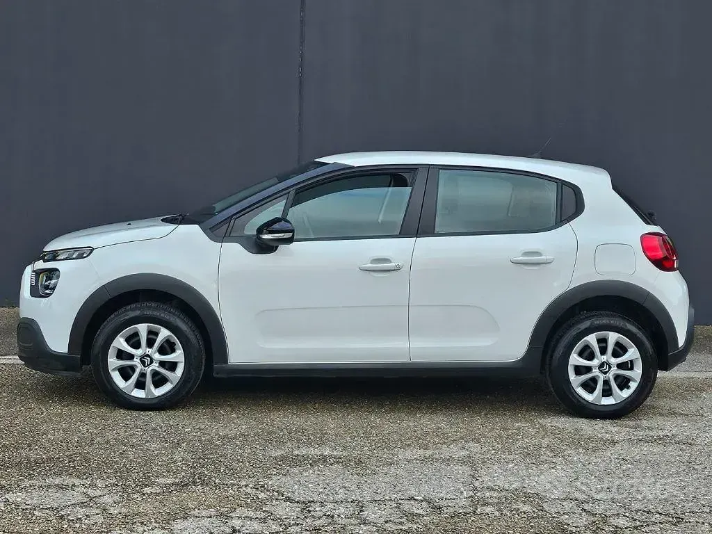 Usata Citroën C3 Feel 102 CV (75 kW) 2022 Bianco Utilitaria