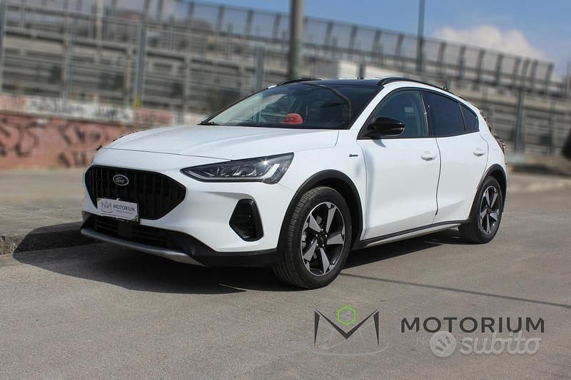 Usata Ford Focus Active 125 CV (91 kW) 2023 Bianco Berlina