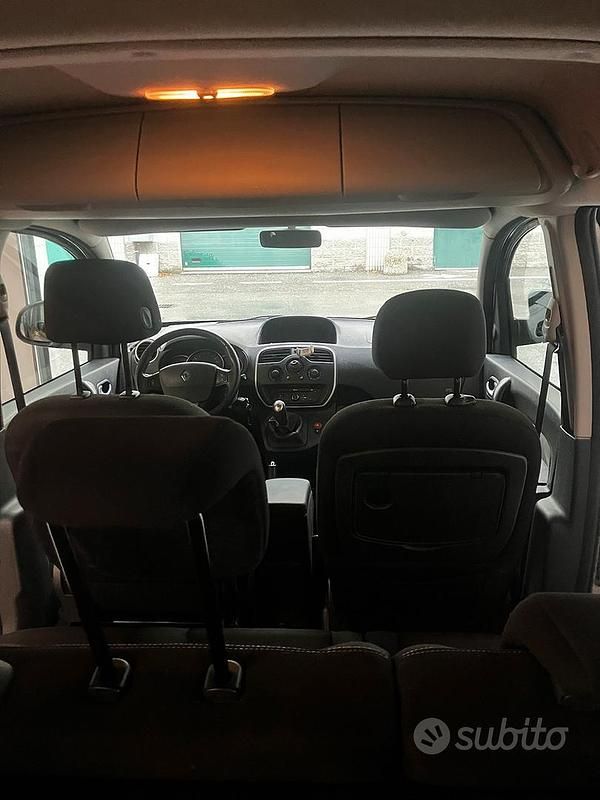 Usata Renault Kangoo 110 CV (80 kW) 2017 Monovolume