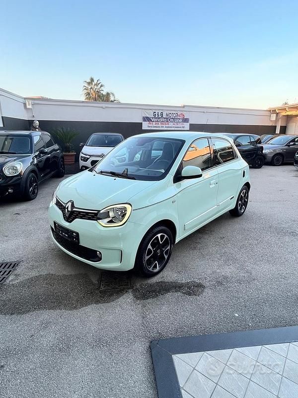 Blu Usata 2019 Renault Twingo Intens Due volumi | 9490 € (Buon prezzo) - Immagine 1/4