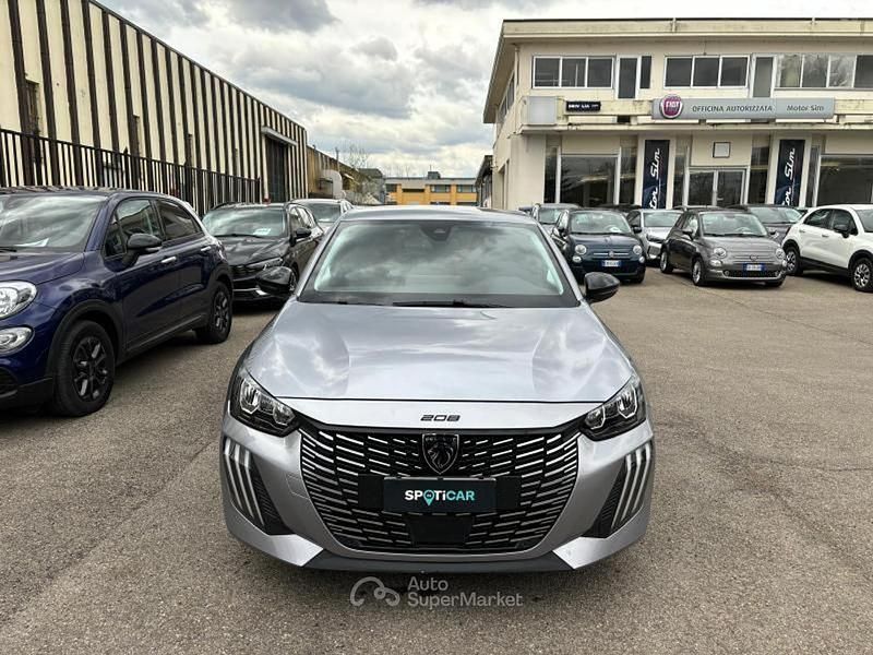 Usata Peugeot 208 Allure 101 CV (74 kW) 2025 Grigio Utilitaria