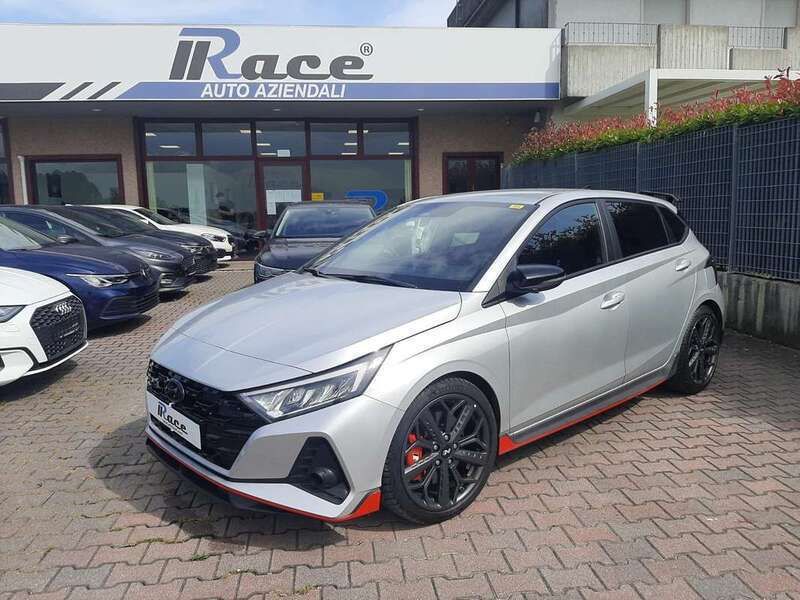 Nero Usata 2022 Hyundai i20 N Performance Due volumi | 26.900 € (Ottimo prezzo) - Immagine 1/4