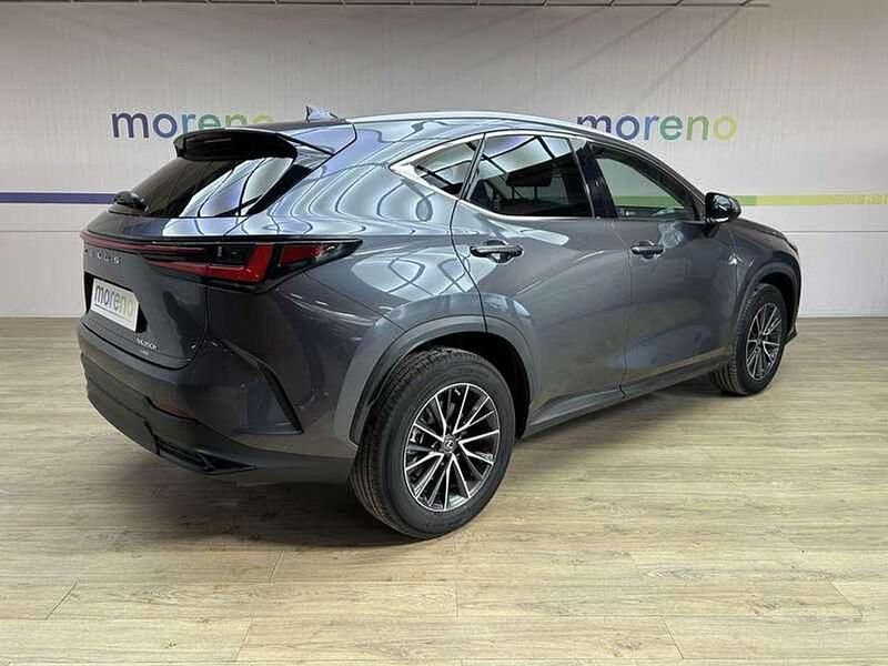 Usata Lexus NX350h 243 CV (178 kW) 2022 Grigio SUV