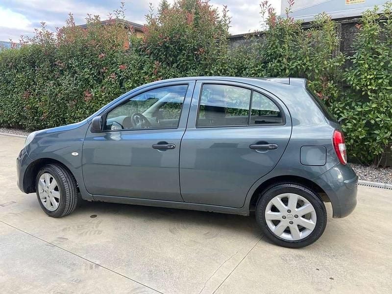 Usata Nissan Micra Acenta 80 CV (58 kW) 2013 Grigio Utilitaria