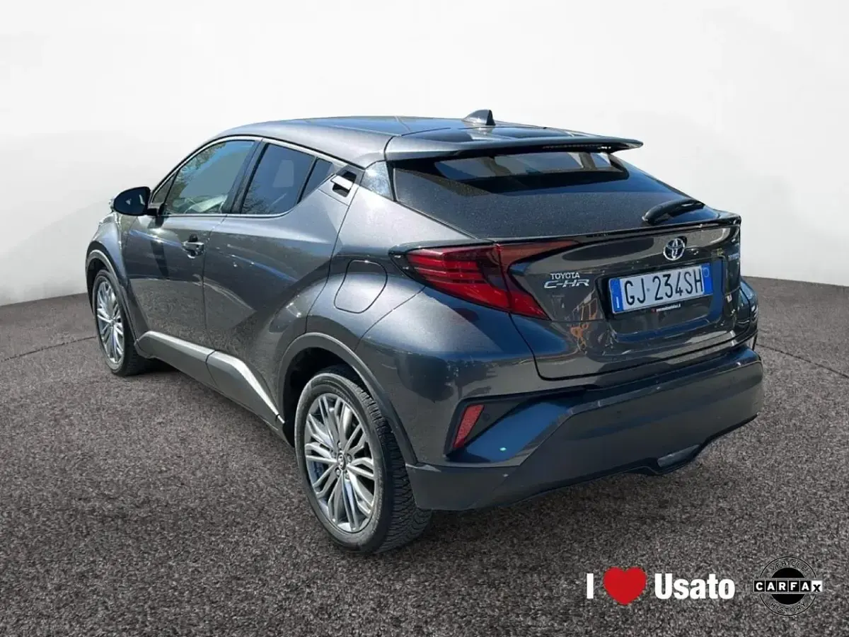 Usata Toyota C-HR Lounge 122 CV (89 kW) 2022 Grigio SUV