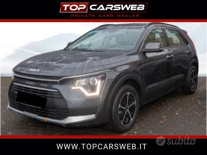 Usata Kia Niro 105 CV (77 kW) 2024 Grigio SUV