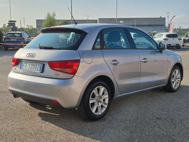 Usata Audi A1 Sportback Attraction 105 CV (77 kW) 2014 Argento Utilitaria