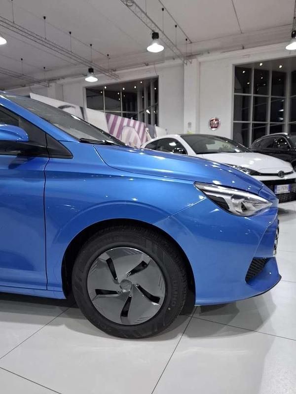 Nuova MG MG3 116 CV (85 kW) 2025 Blu/azzurro Utilitaria
