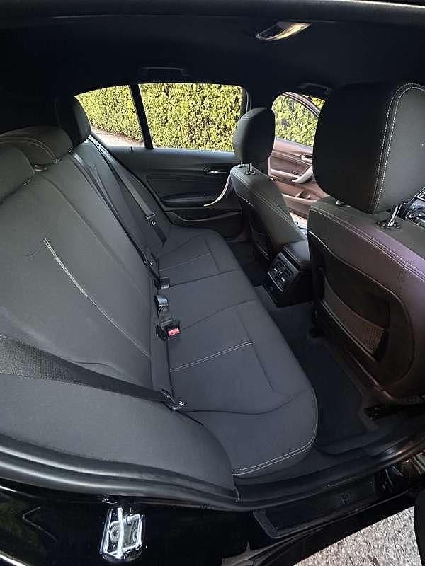 Usata BMW 120 184 CV (135 kW) 2011 Utilitaria