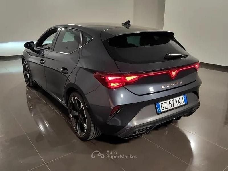 Usata Cupra Leon 150 CV (110 kW) 2025 Argento Berlina