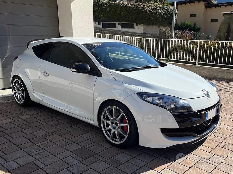 Bianco Usata 2010 Renault Mégane Coupé R.S. Coupé | 17.000 € (Buon prezzo) - Immagine 1/4