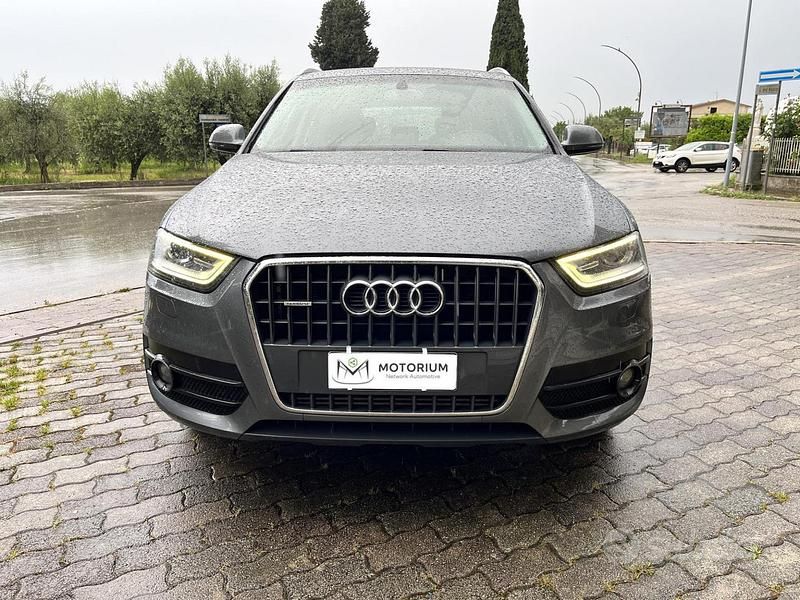 Usata Audi Q3 S-Line 140 CV (102 kW) 2015 Grigio SUV