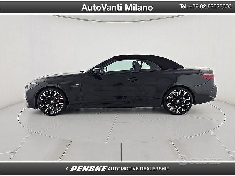Usata BMW 420 M Sport 190 CV (139 kW) 2025 Nero Cabrio