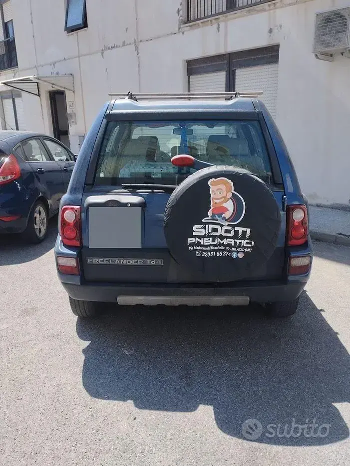 Usata Land Rover Freelander 111 CV (81 kW) 2005 Bluazzurro SUV