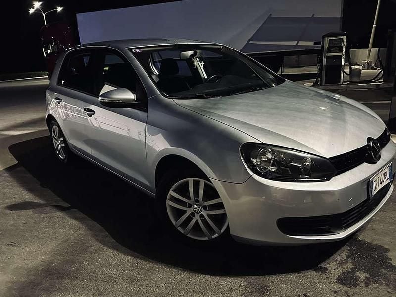 Usata VW Golf VI Trendline 110 CV (80 kW) 2009 Utilitaria