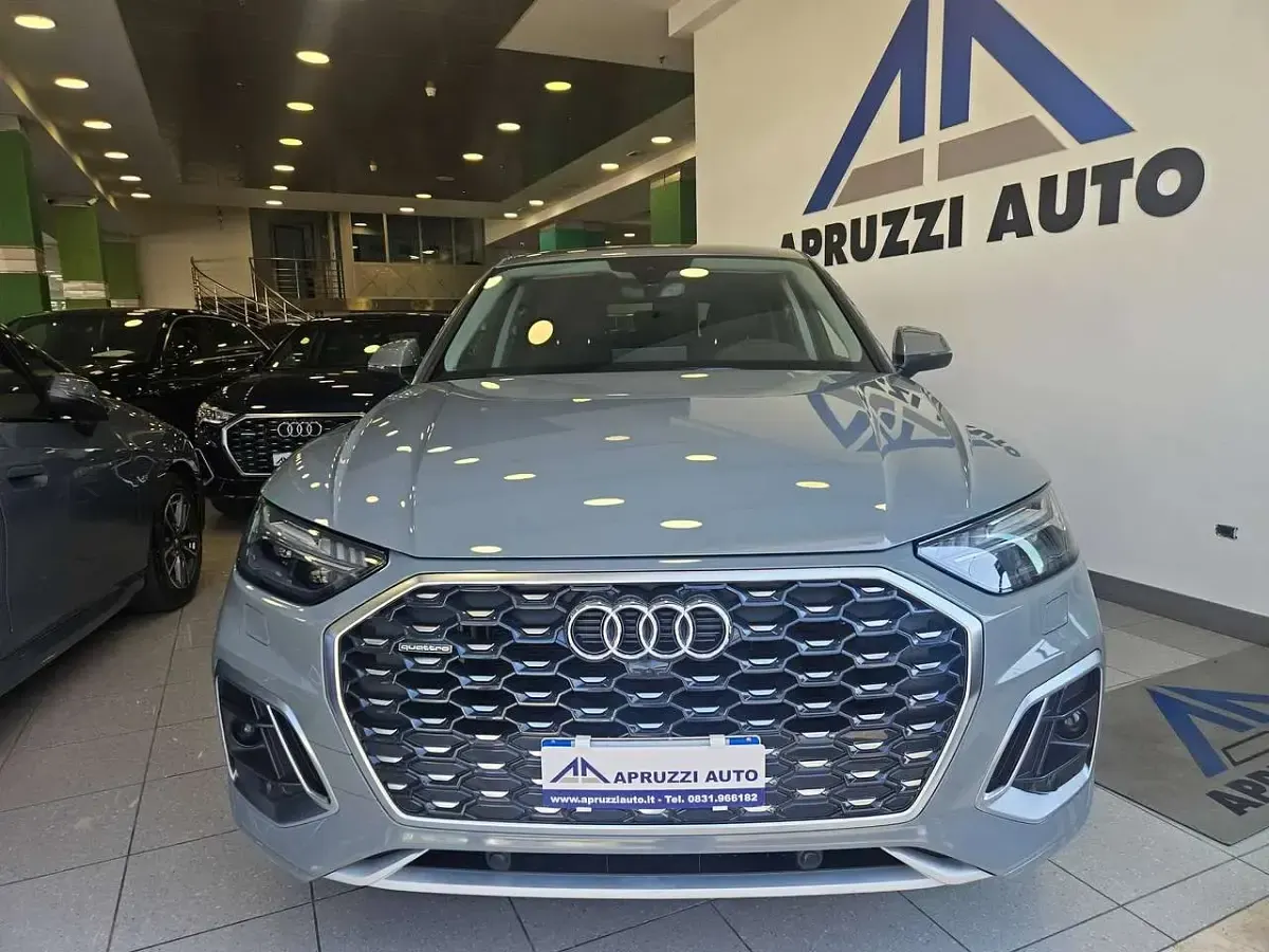 Usata Audi Q5 Sportback S-Line 204 CV (150 kW) 2022 Grigio SUV