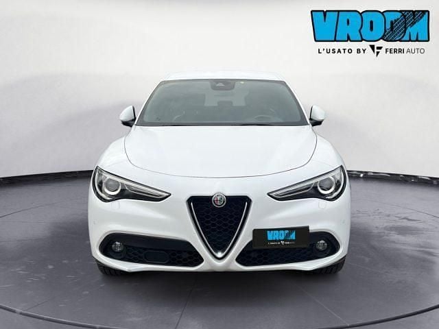 Usata Alfa Romeo Stelvio Ti 210 CV (154 kW) 2022 Bianco(met.) SUV