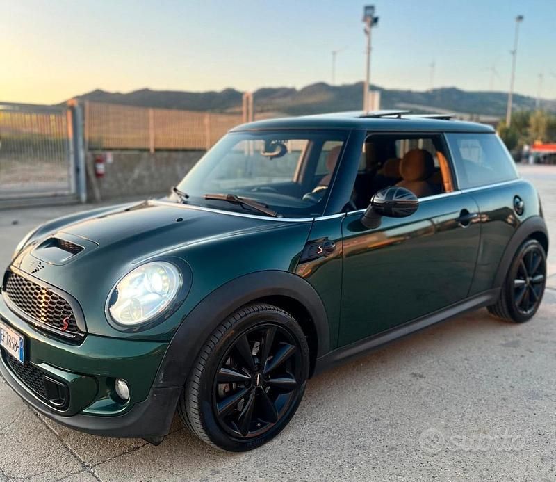 Usata Mini Cooper S Coupé 184 CV (135 kW) 2010 Verde Coupé