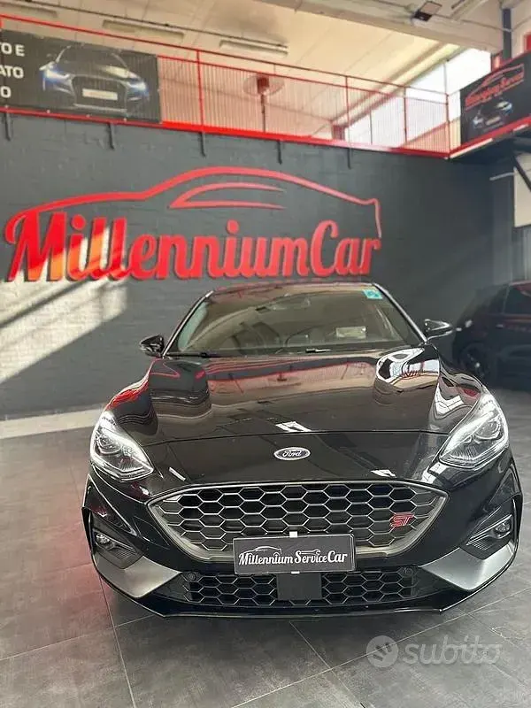 Usata Ford Focus ST 280 CV (205 kW) 2021 Nero Berlina