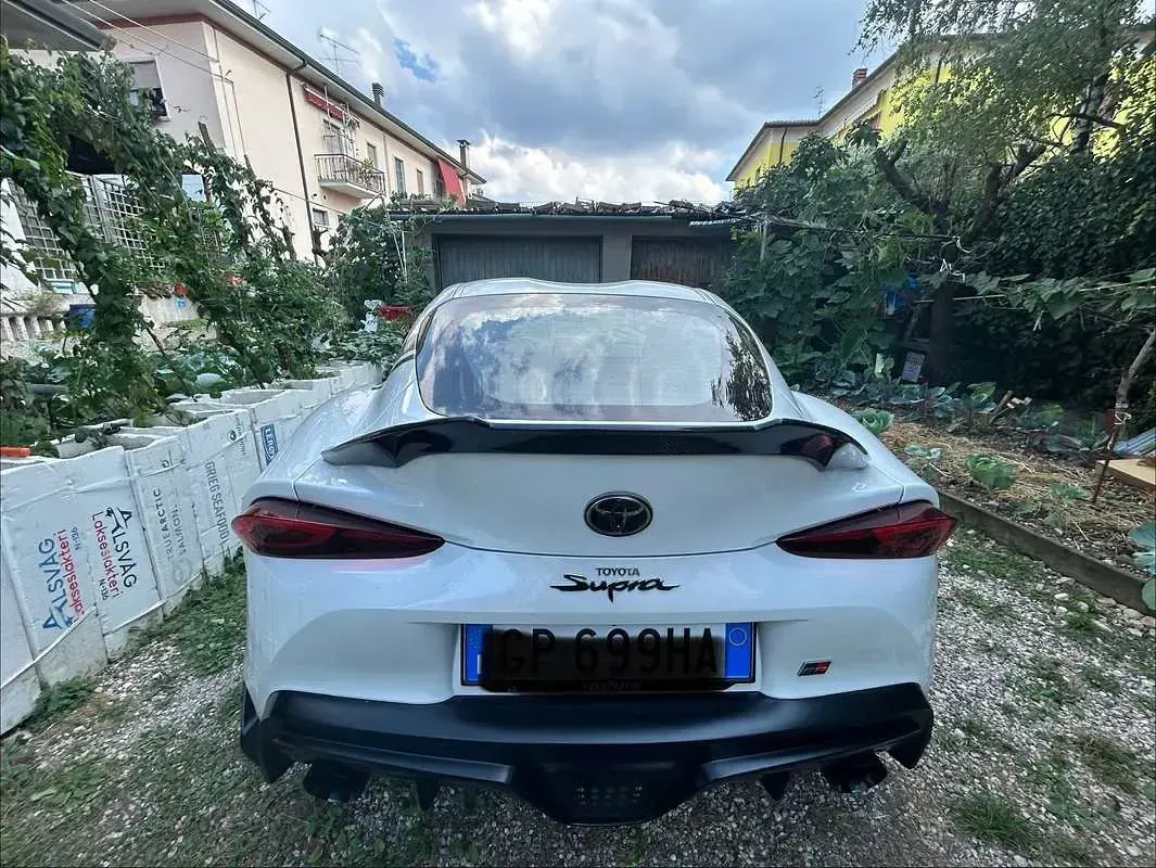 Usata Toyota Supra 258 CV (189 kW) 2021 Bianco Coupé