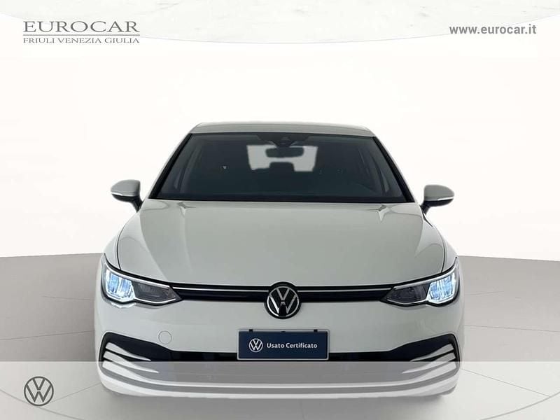 Usata VW Golf VIII Life 131 CV (96 kW) 2022 Pure white Berlina