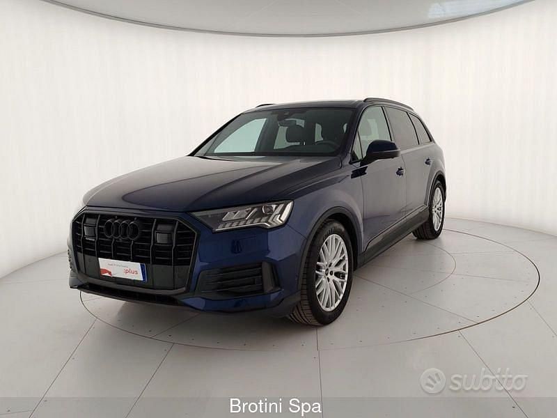 Usata Audi Q7 Sport 286 CV (210 kW) 2023 Blu navarra metallizzato SUV