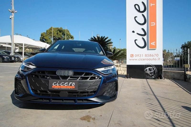 Nuova Audi A3 S-Line 150 CV (110 kW) 2025 Blu Berlina