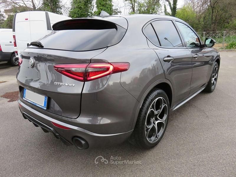 Usata Alfa Romeo Stelvio Ti 280 CV (205 kW) 2022 Grigio SUV