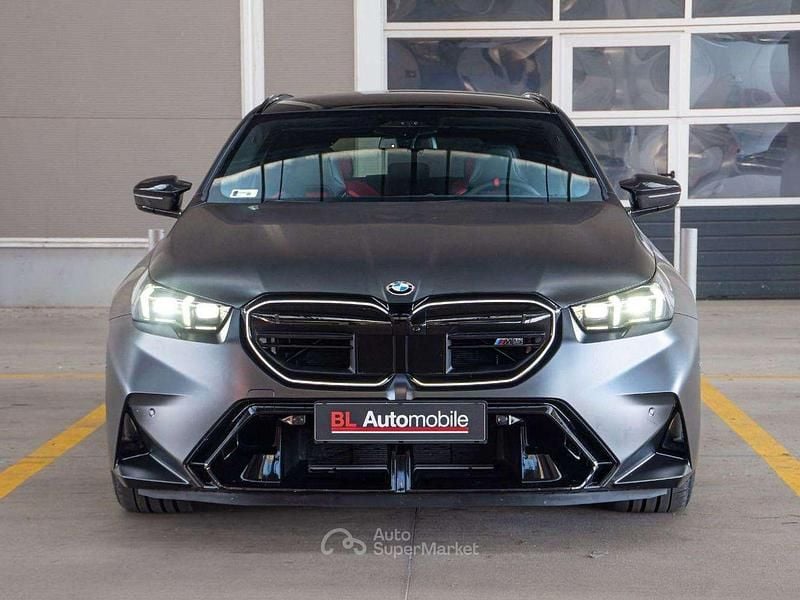 Nuova BMW M5 727 CV (534 kW) 2025 Frozen Station wagon