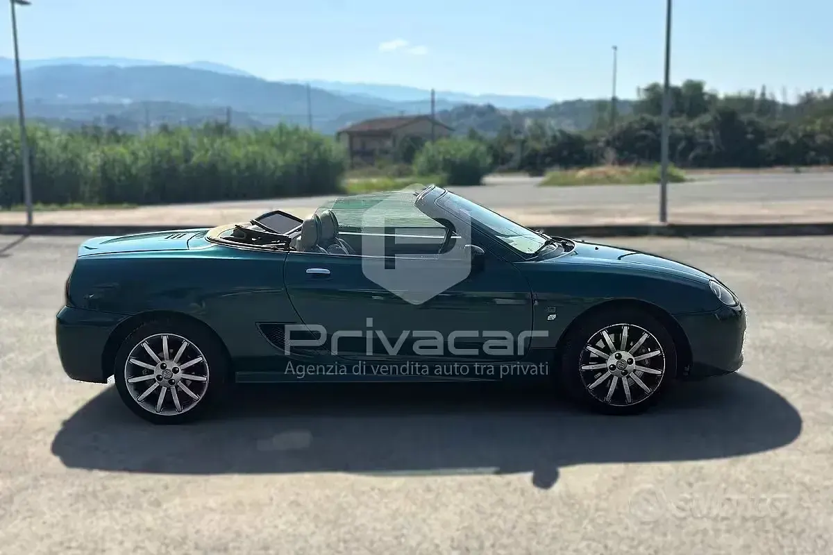 Usata MG TF 116 CV (85 kW) 2004 Verde Cabrio