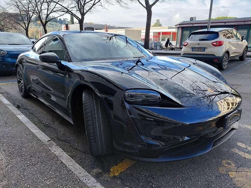 Usata Porsche Taycan Performance Package 350 kW (476 CV) 2022 Nero Berlina