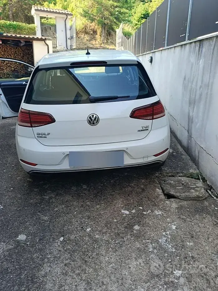 Usata VW Golf VII 110 CV (80 kW) 2017 Bianco Berlina