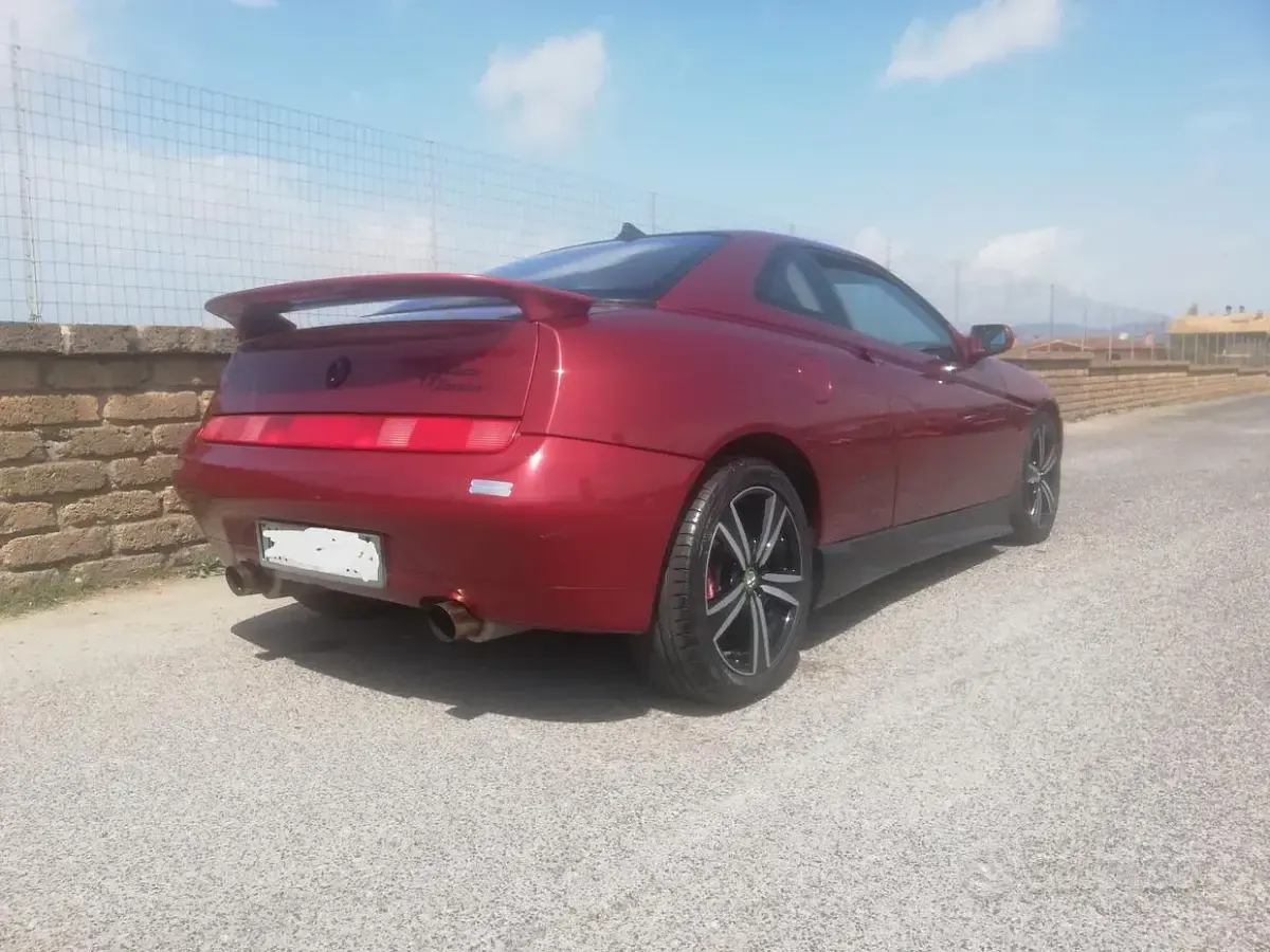 Usata Alfa Romeo GTV 201 CV (147 kW) 1996 Coupé